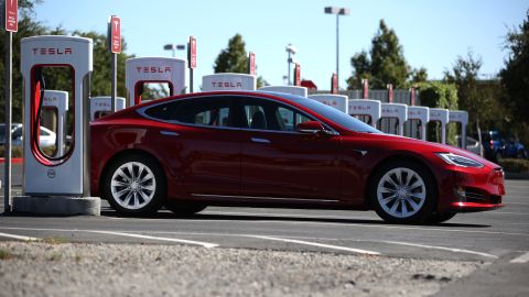 Actualmente Tesla es la compañía líder en la fabricación de autos eléctricos a nivel global.