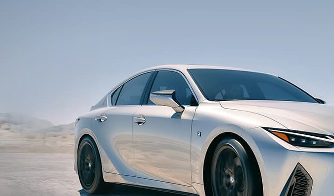 Lexus IS 2021 de los más confiables del mercado.