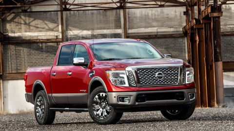 Nissan TITAN