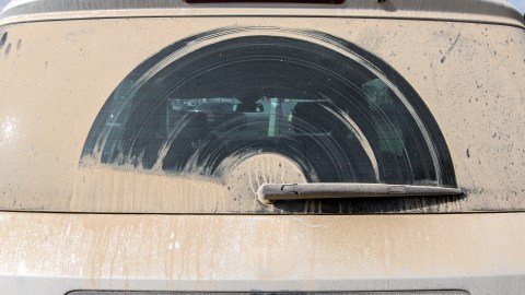 limpiar vidrios del auto