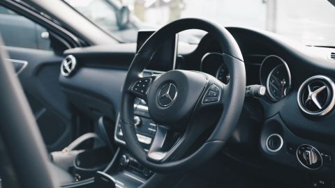 Mercedes Benz