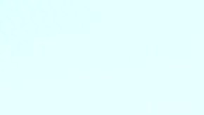 Esta postura a la hora de viajar podría acarrearte una multa o traer graves lesiones a tu cuerpo en caso de accidente.