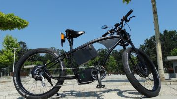 La bicicleta eléctrica ha ganado mucho terreno en los útlimos años, convirtiéndose en una opción de transporte muy amigable con el medio ambiente.