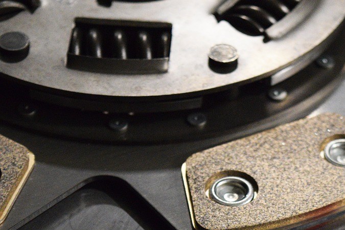 cuanto sale la horquilla del clutch