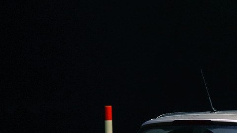 Los mitos en Internet señalan que cargar gasolina por la noche es mejor que hacerlo por la mañana.