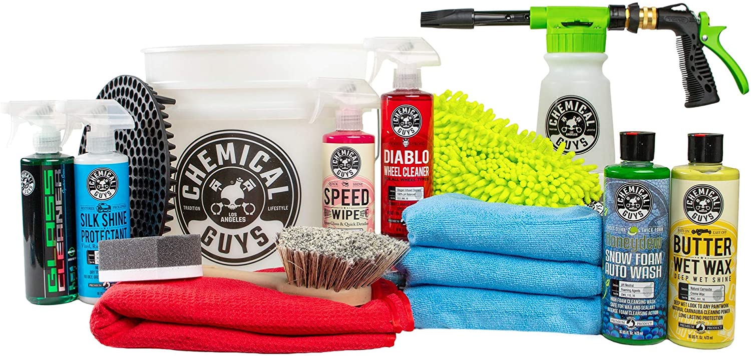 Kit para cuidado de detalles de auto Chemical Guys. / Foto: Amazon.