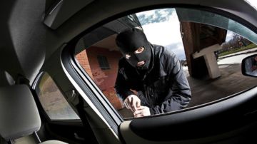 El robo de autos es un delito que se paga con varios años de cárcel.