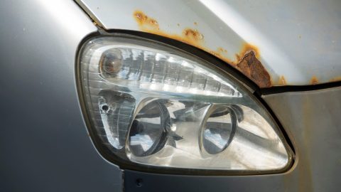 como quitar el oxido del carro