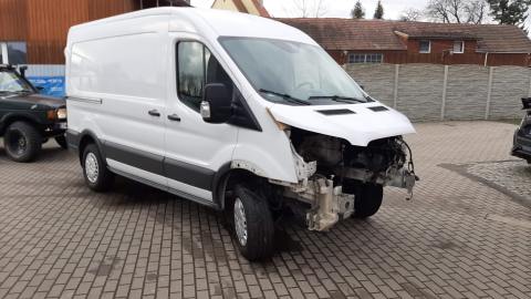 Qué es un título rebuilt en un auto usado