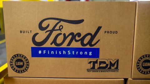 Ford incremento la donación de tapabocas / Foto: Ford