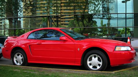 Mustang-Ford