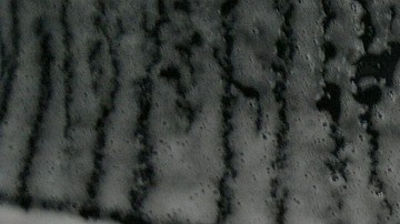 EL jabón es uno de los componentes más corrosivos de la pintura, por lo que deberás usar jabón especial para lavar tu carro.