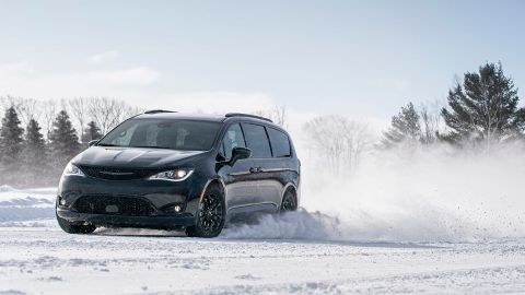 La 2021 Chrysler Pacifica viene con tracción a las cuatro ruedas.