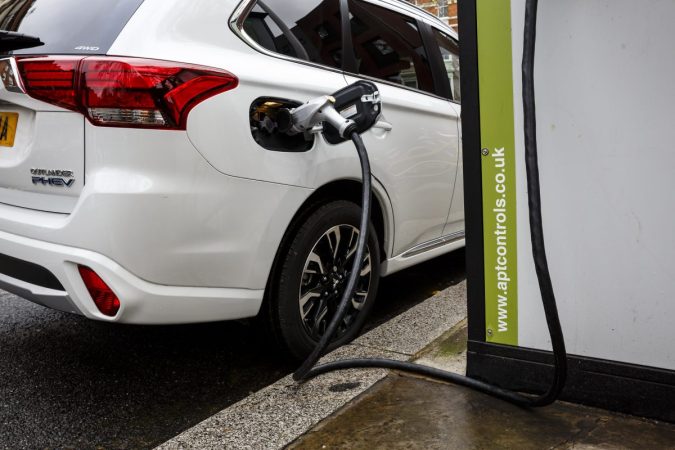 Mitsubishi Outlander PHEV