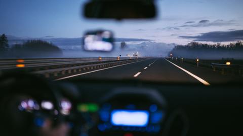 Manejando seguro / Foto: Unsplash