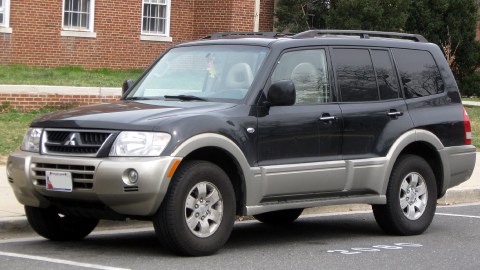 Mitsubishi Montero 2005.
