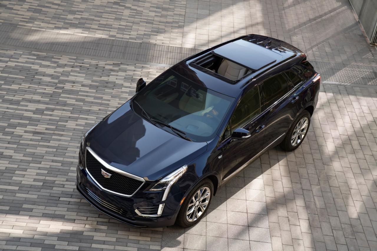 2021 Cadillac XT5 con quemacocos.