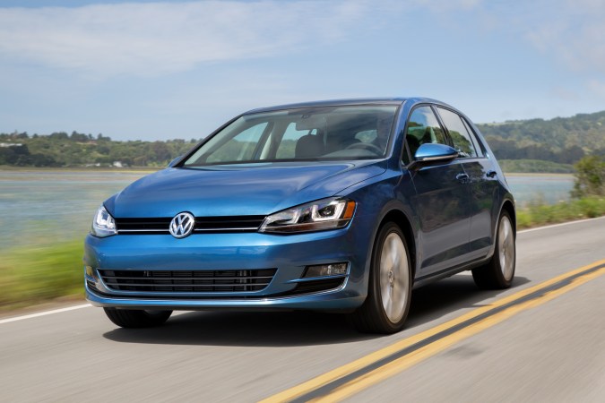 Volkswage The Golf R32 2013