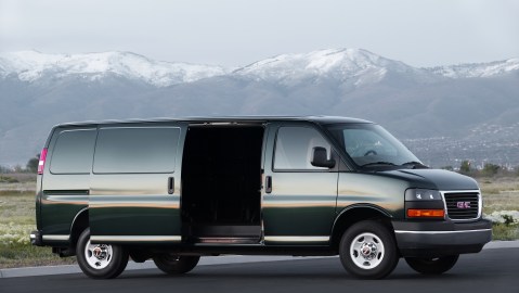 GMC Savana