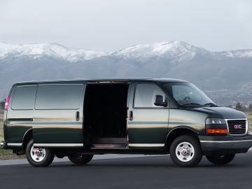 GMC Savana