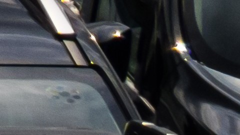 Foto de varias filas de autos nuevos