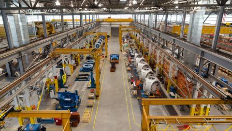 La producción de autos podría caer hasta en un 50%.