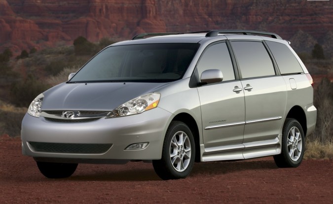 Toyota Sienna 2010