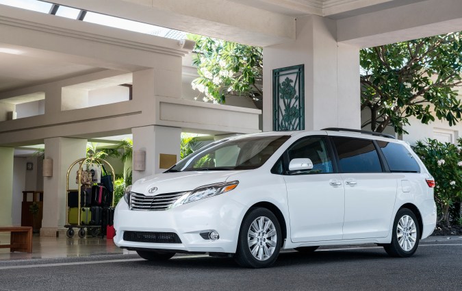 Toyota Sienna 2015