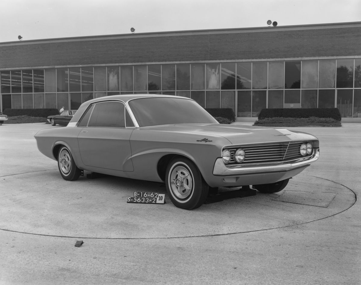 Foto del prototipo del Special Falcon creado por el Estudio de Productos Avanzados de Ford.