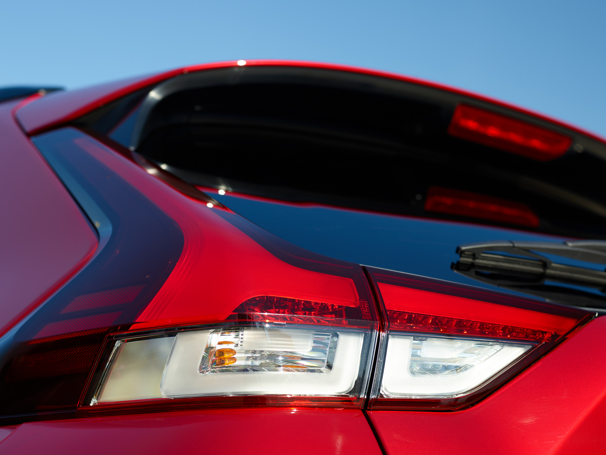 El Eclipse Cross incorpora más ángulos en el diseño exterior. 