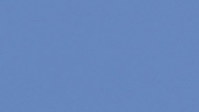 Foto del la Ford F-150 Lightning con su frunk abierto