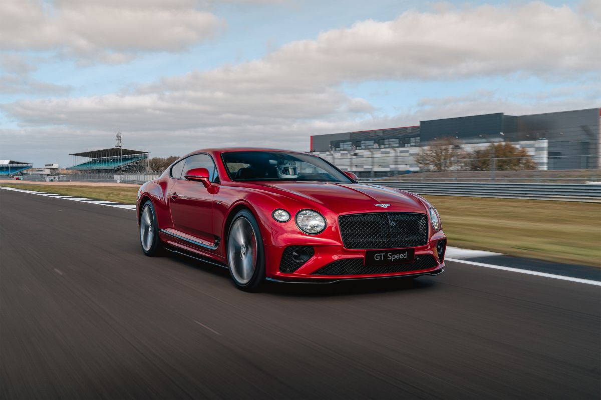 Cuatro nuevas tecnologías implementadas por Bentley hacen del chasis del nuevo Continental GT Speed el más avanzado de la marca inglesa.