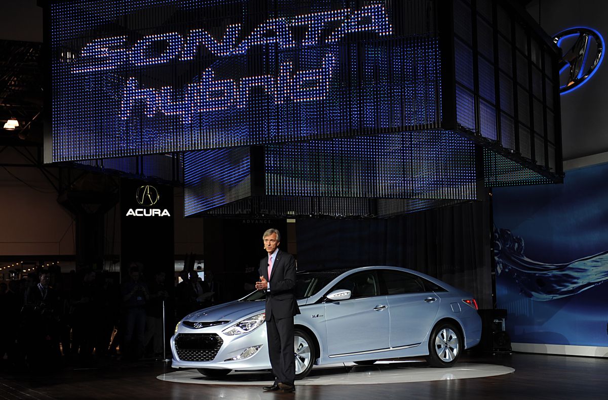 Hyundai Sonata Hybrid 2010