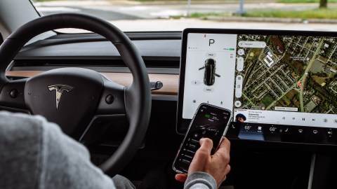 Tesla Model 3. / Foto: Shutterstock.