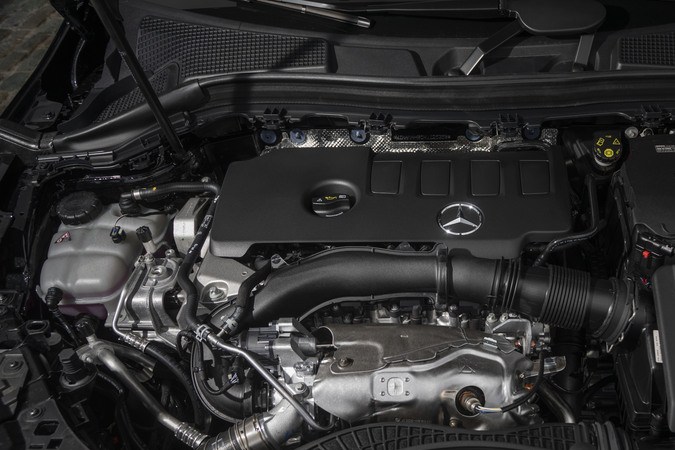 Motor de 2 litros y 4 cilindros del GLA 250.