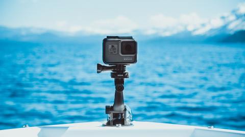 Go-Pro