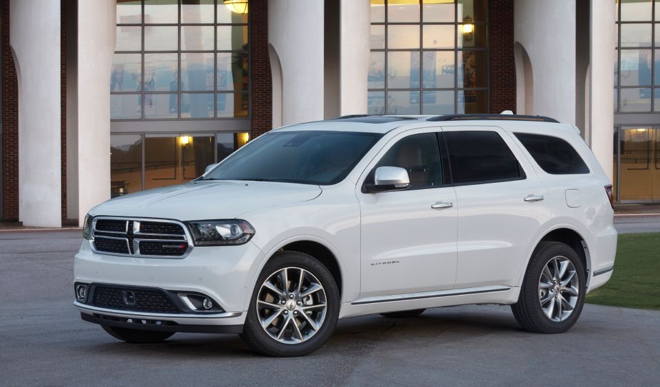 La Dodge Durango enfrenta un retiro del mercado por bolsas de aire