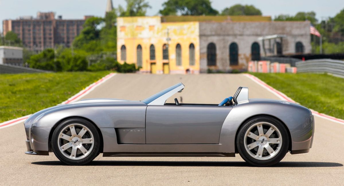 Ford shelby cobra concept