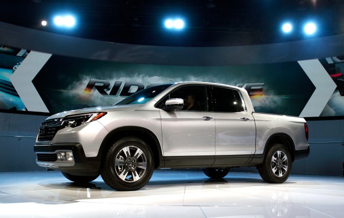 Honda Ridgeline 2016