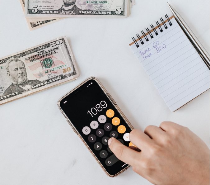 Cálculos de pagos mensuales por autos nuevos