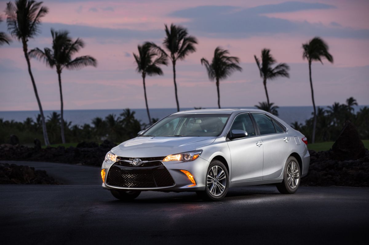 Toyota Camry 2017