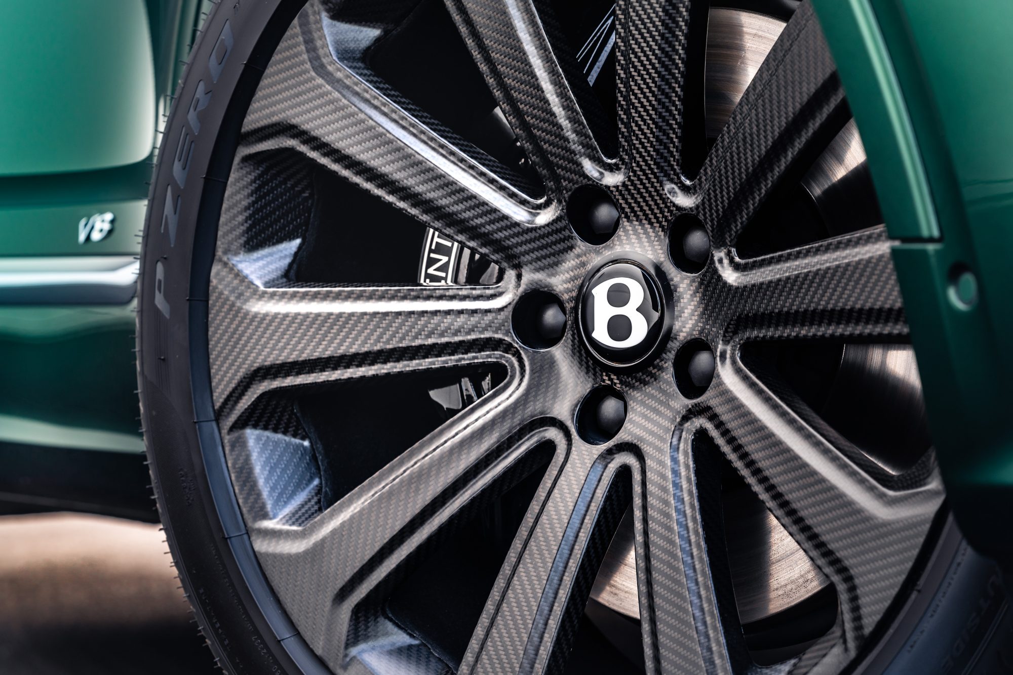 Rueda de carbono Bentley Bentayga