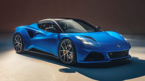 Lotus Emira 2022.