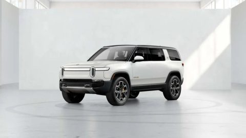 Rivian R1S
