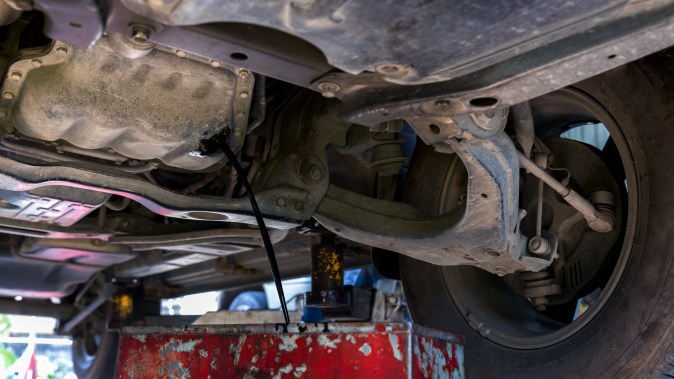 por que un auto pierde fuerza en las subidas