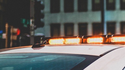 policía