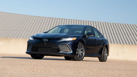 Toyota Camry 2021