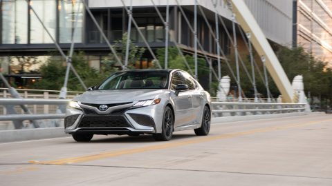 Toyota Camry Hybrid 2021