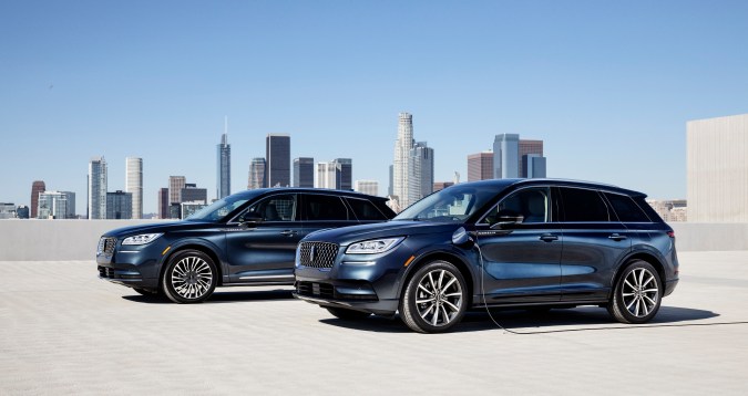 Lincoln Corsair 2021