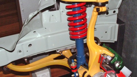 Parte de suspensión y dirección